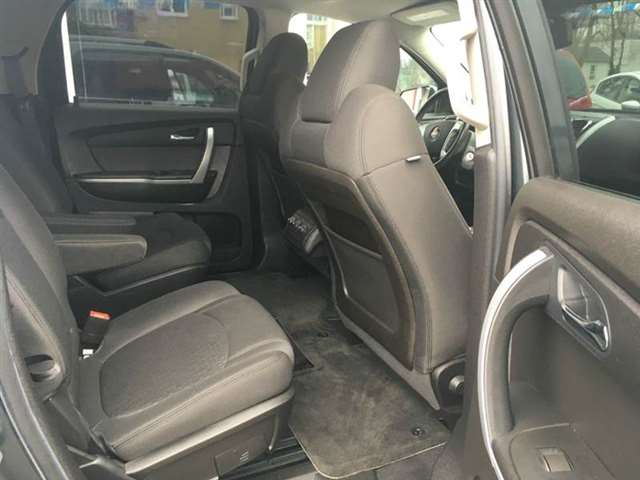 GMC Acadia 2011 photo 14